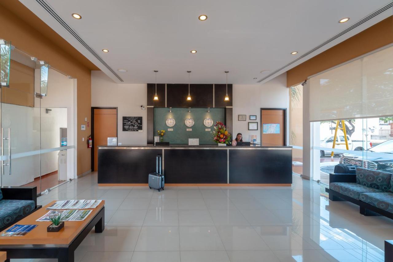 Tecnohotel Itzaes メリダ エクステリア 写真