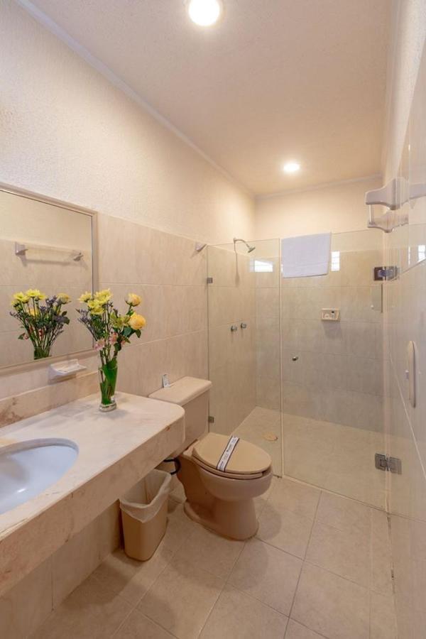 Tecnohotel Itzaes メリダ エクステリア 写真